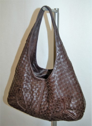 Why Bottega Veneta Does Woven Hobo Bags So Well