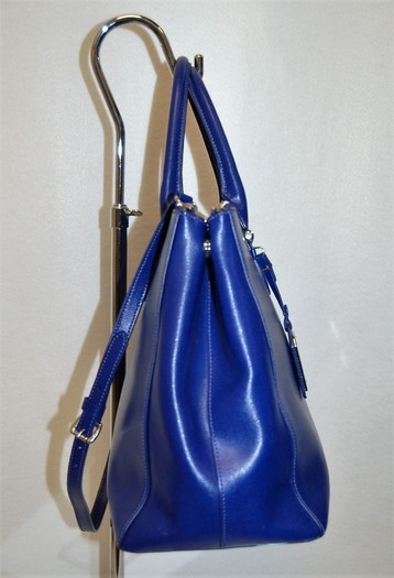 Lauren ralph lauren saffiano leather medium tote hot sale