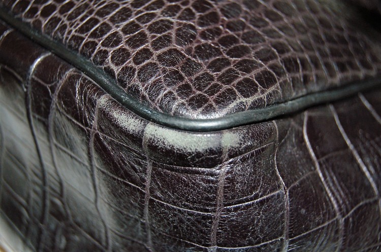 Longchamp Roseau Croc-Embossed Shoulder Tote