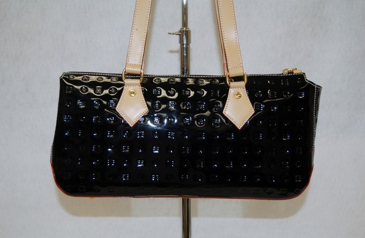 Black Patent Handbag by ARCADIA