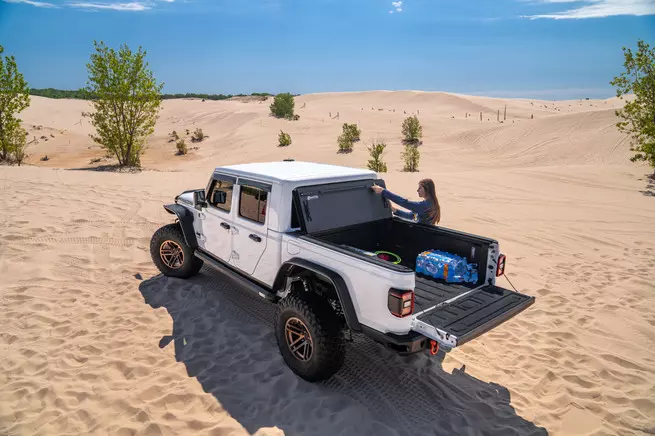 BAKFlip MX4 Tonneau Cover