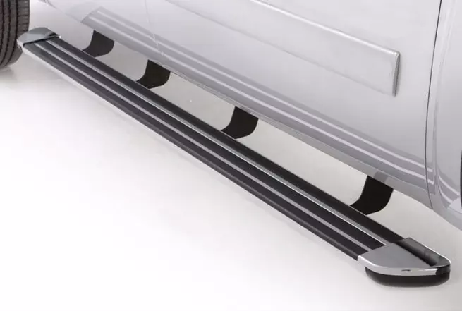 Lund Crossroads Running Boards