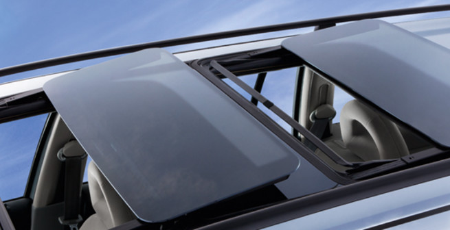 Dual Panoramic Sunroofs At Auto Trim Design