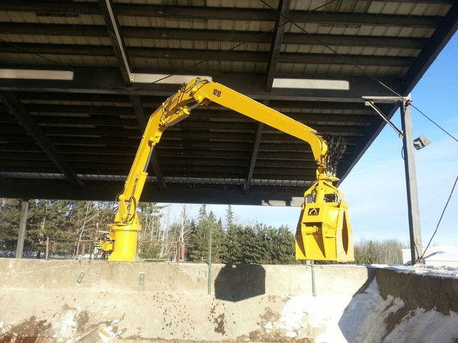 Builtrite Model 1010-SE | Material handling loaders for all needs