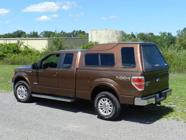 Jeraco Fiberglass Truck Caps