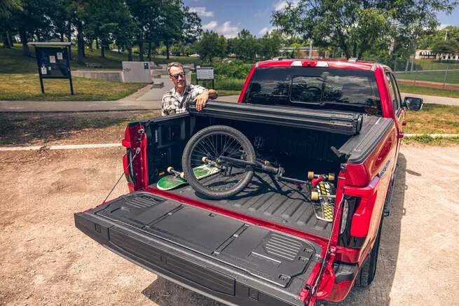 Revolver X4s Tonneau Cover