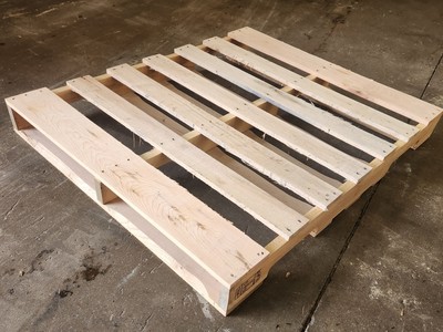 NEW  40" x 48" (4-Way) Flush Pallet Heat Treated Projects.