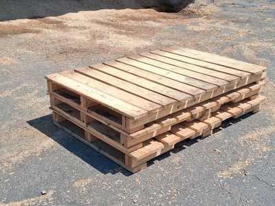 Used 48" x 70" (2-Way) Wing Pallet Projects.