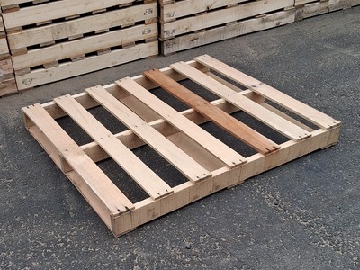 Used 39" x 45" (2-Way) Flush Pallets Projects.