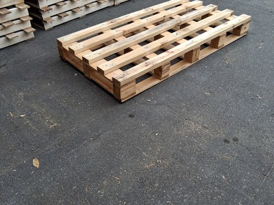 34 1/2" x 66" (4-Way) Block Pallet Used Projects.