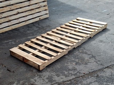 34" x 94" (4-Way) Flush Used Pallet Projects.