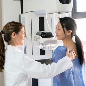 What to Expect at Your First Mammography Screening image.